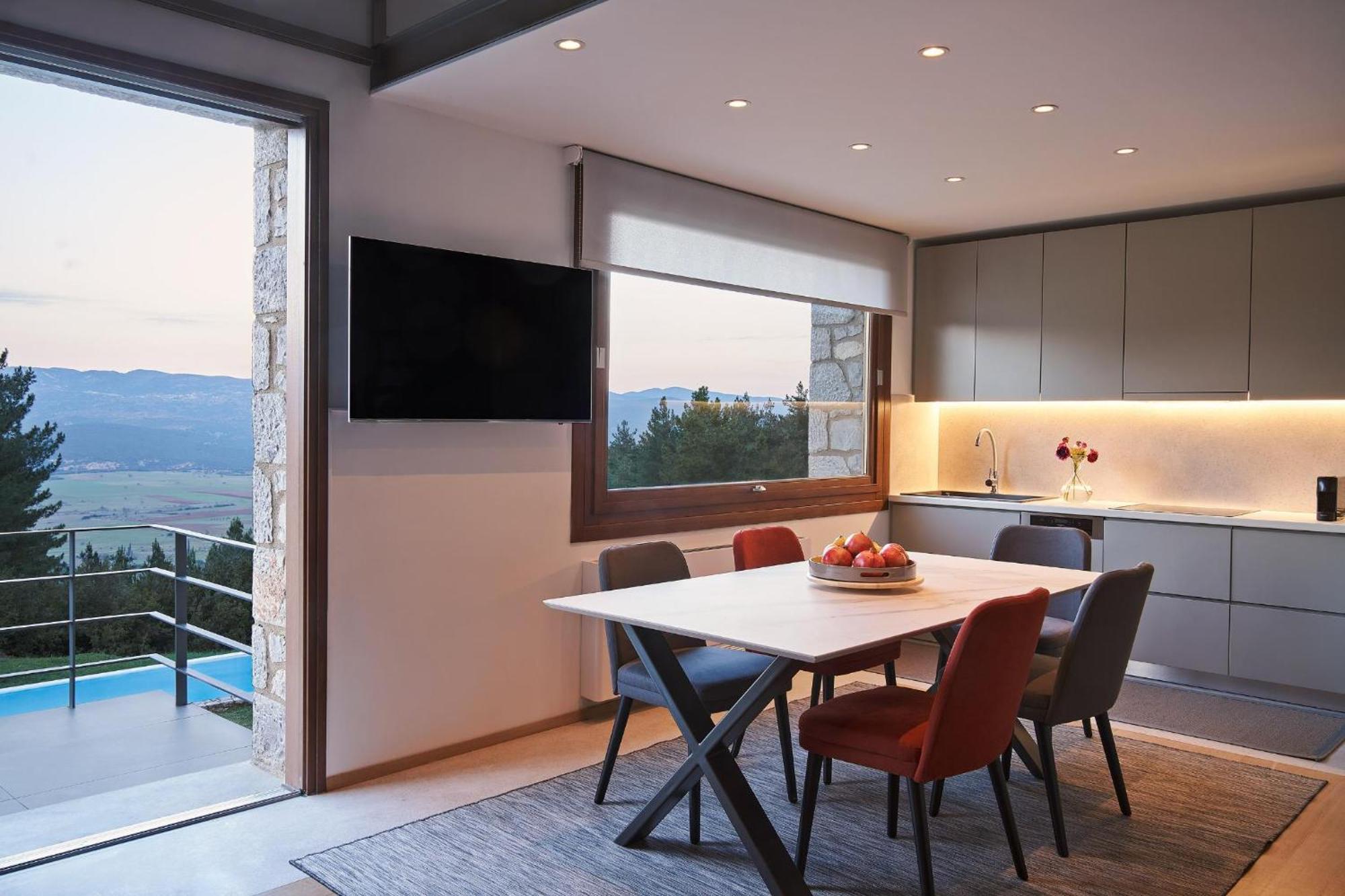 Alti Parnassos Residences Amfiklia Bagian luar foto