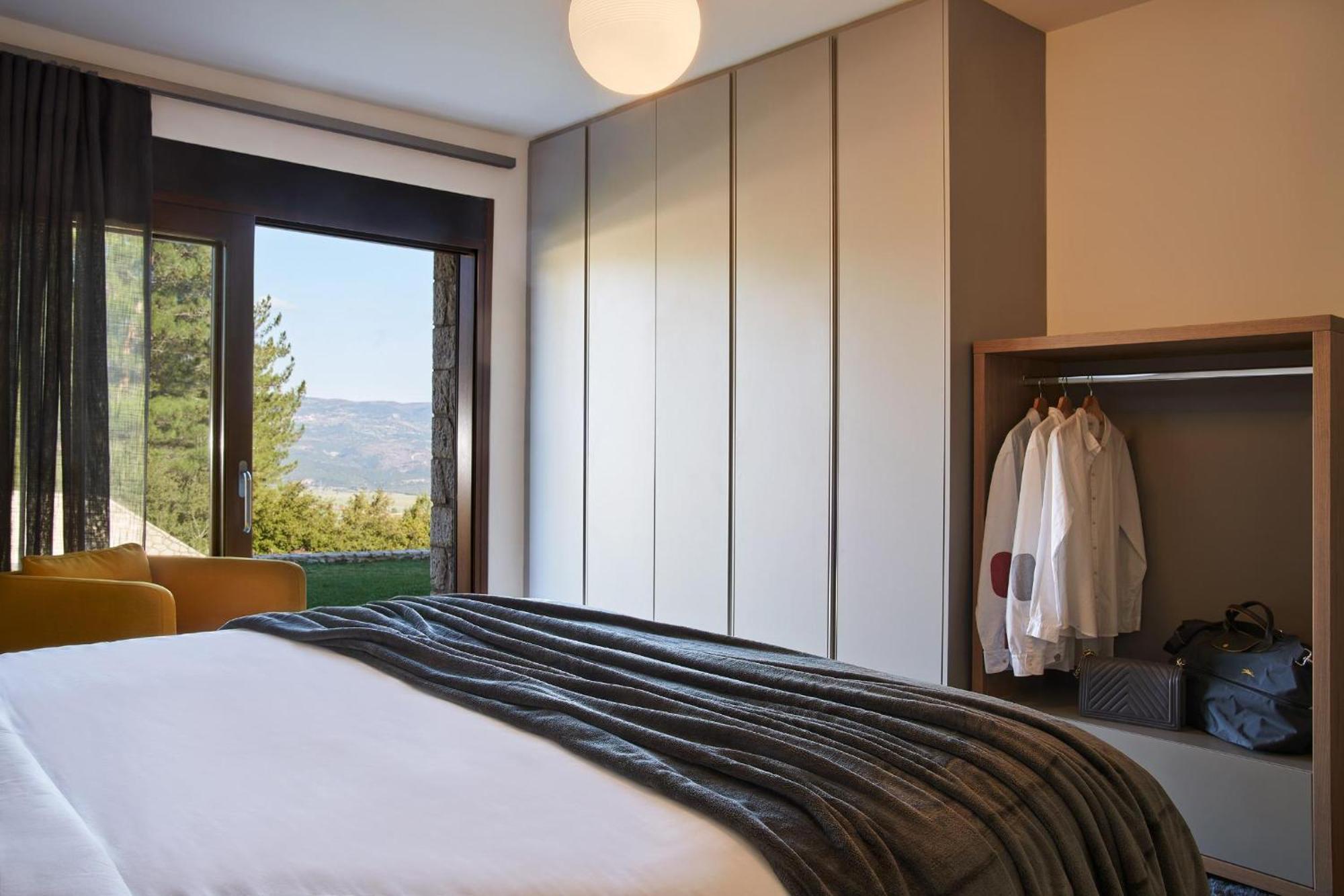 Alti Parnassos Residences Amfiklia Bagian luar foto