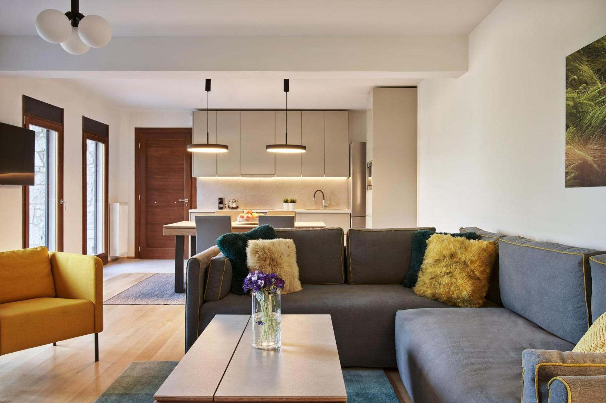 Alti Parnassos Residences Amfiklia Bagian luar foto